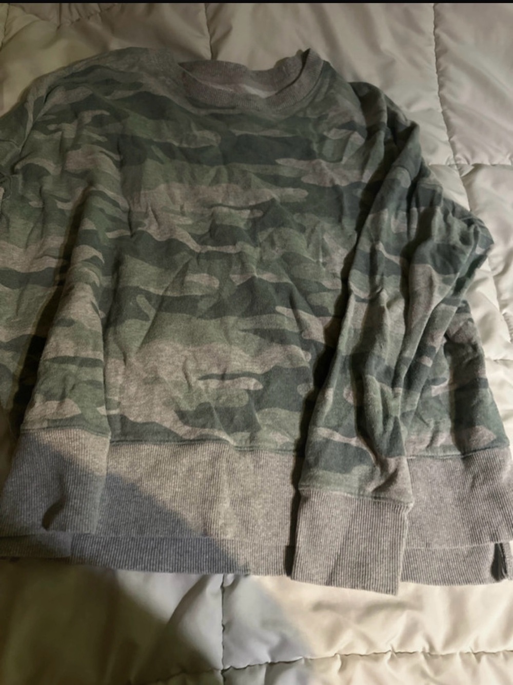Women’s Camouflage Crewneck Sweater - Green